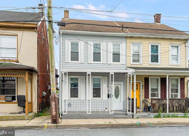 Property at 220 E Weidman St, Lebanon, PA 17046, 4 beds, 2 baths