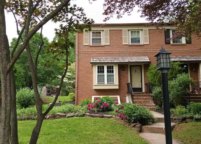 Property at 418 Saw Mill Ct, Norristown, PA 19401, 3 beds, 1.5 baths