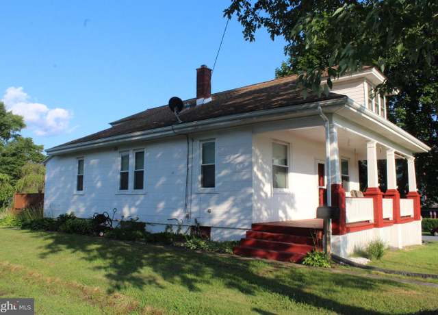 Property at 125 S Yohe St, Tower City, PA 17980, 4 beds, 2 baths