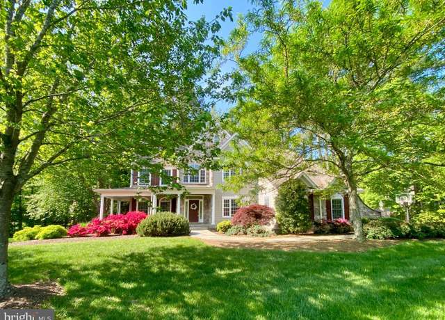Property at 11800 Fawn Lake Pkwy, Spotsylvania, VA 22551, 4 beds, 4 baths