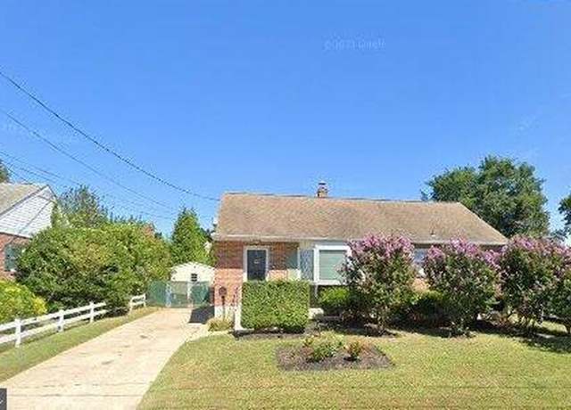 Property at 38 Glover Cir, Wilmington, DE 19804, 3 beds, 2 baths
