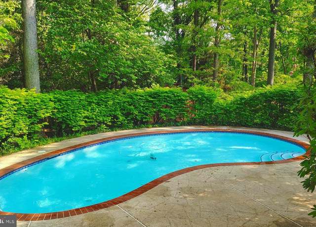 Property at 693 Wellerburn Ave, Severna Park, MD 21146, 4 beds, 3 baths