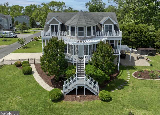 Property at 7802 Harbor Rd, Pasadena, MD 21122, 4 beds, 2.5 baths