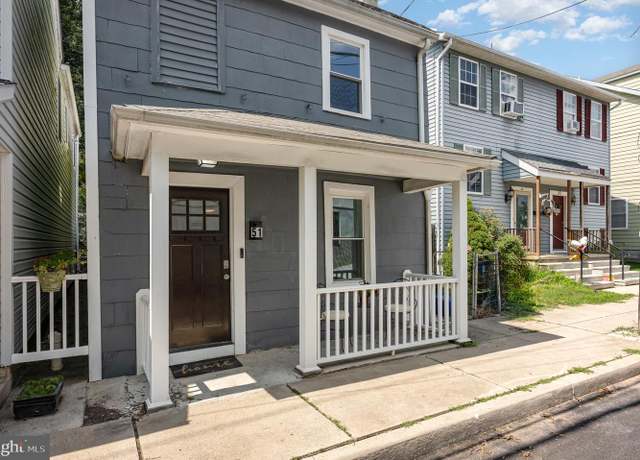 Property at 51 Union St, Westminster, MD 21157, 2 beds, 1 bath