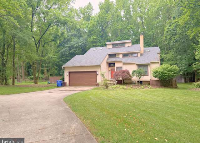 Property at 329 Mt Laurel Rd, Mount Laurel, NJ 08054, 4 beds, 2 baths