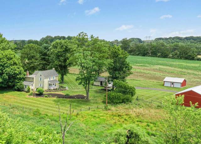 Property at 995 Passer Rd, Coopersburg, PA 18036, 4 beds, 1 bath