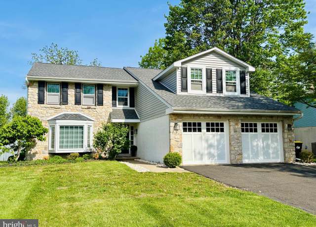 Property at 879 Village Cir, Blue Bell, PA 19422, 4 beds, 2.5 baths