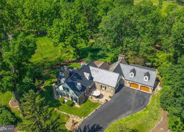 Property at 2711 Main St, Bethlehem, PA 18017, 5 beds, 3.5 baths