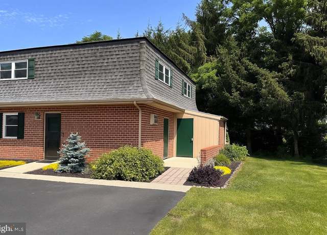 Property at 44 Glenview Cir #44, Dillsburg, PA 17019, 2 beds, 1 bath
