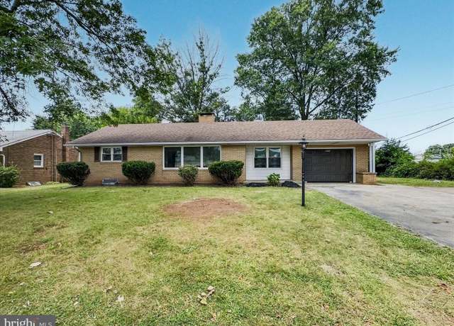 Property at 4200 N George Extension St, Manchester, PA 17345, 4 beds, 2 baths