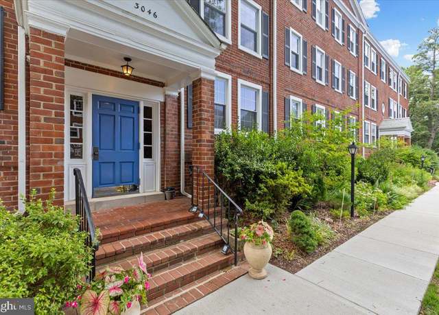 Property at 3046 S Buchanan St Unit B2, Arlington, VA 22206, 2 beds, 1 bath