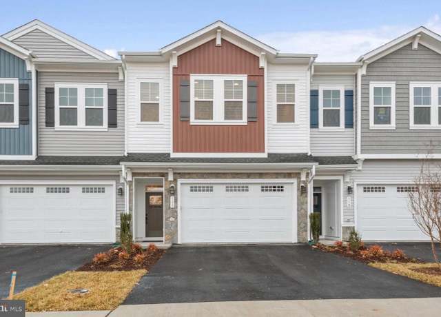 Property at 120 Choke Cherry Ct, Lake Frederick, VA 22630, 4 beds, 3.5 baths