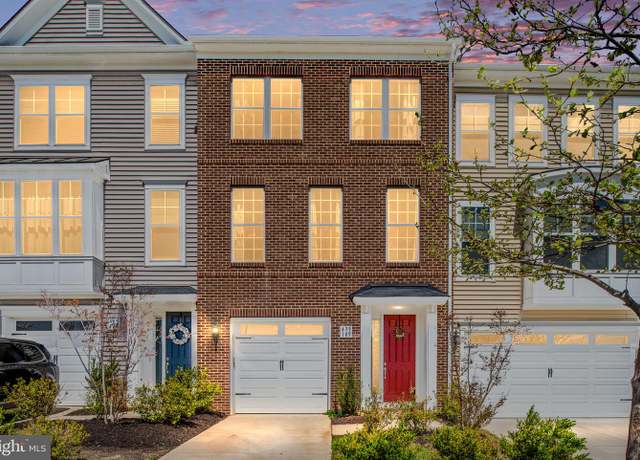 Property at 439 Foxglove Way #105, Stafford, VA 22554, 4 beds, 3.5 baths