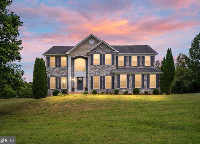 Property at 12 Orchard Ln, Stafford, VA 22556, 4 beds, 3.5 baths