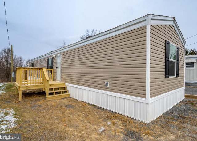 Property at 47 Saint Clairs Vlg, Morgantown, WV 26505, 3 beds, 2 baths
