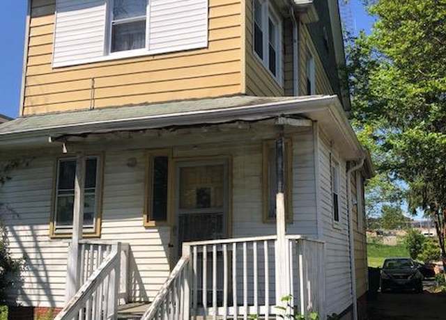 Property at 6015 8th St NW, Washington, DC 20011, 3 beds, 1.5 baths