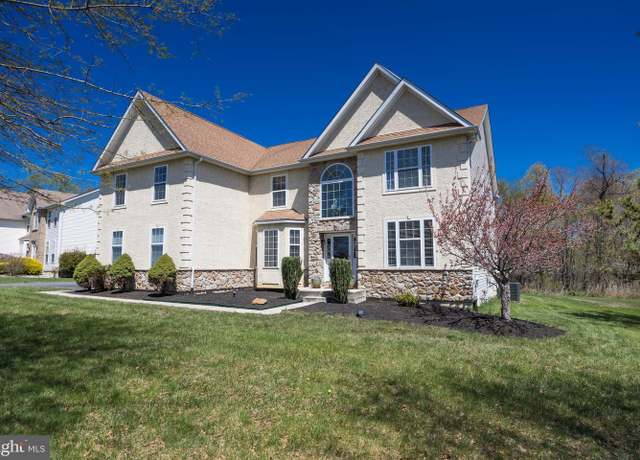 Property at 204 Remi Dr, New Castle, DE 19720, 4 beds, 3 baths