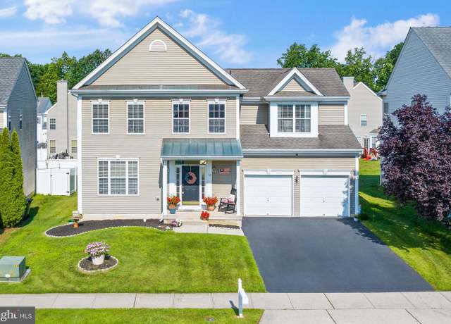 Property at 70 Cayuga Rd, Bordentown, NJ 08505, 4 beds, 2.5 baths