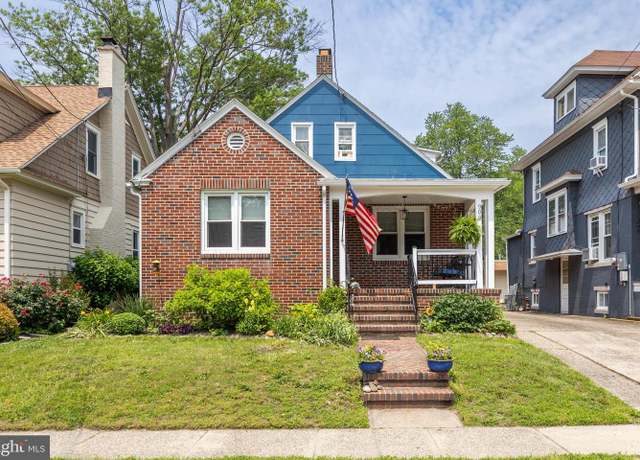 Property at 909 Stokes Ave, Collingswood, NJ 08108, 4 beds, 1.5 baths