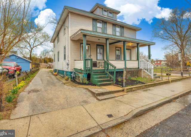 Property at 26 E Adams St, Paulsboro, NJ 08066, 3 beds, 1 bath