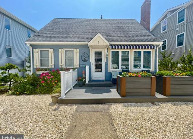 Property at 4 W Ocean View Dr, Long Beach Twp, NJ 08008, 4 beds, 2 baths