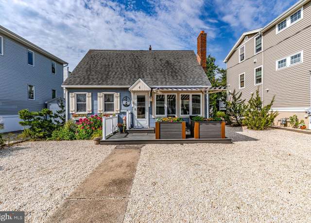 Property at 4 W Ocean View Dr, Long Beach Twp, NJ 08008, 4 beds, 2 baths