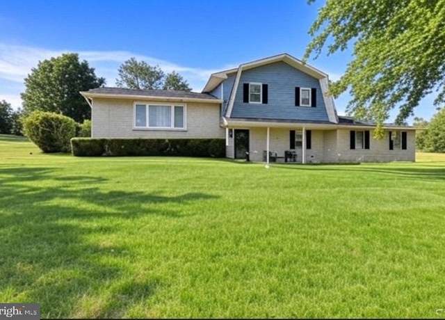 Property at 660 Onyx Cave Rd, Hamburg, PA 19526, 4 beds, 2 baths