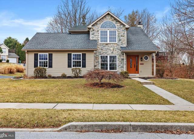 Property at 2308 Cypress Dr, Harrisburg, PA 17110, 3 beds, 2.5 baths