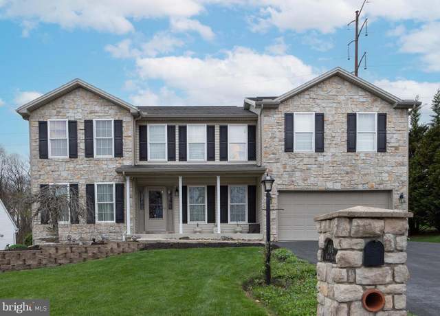 Property at 304 Kent Dr, Harrisburg, PA 17111, 4 beds, 3 baths