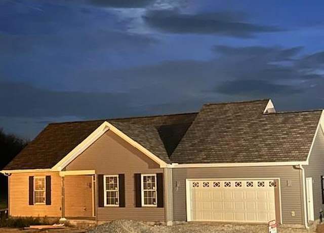 Property at 135 Keeler Parkway Dr, Lebanon, PA 17042, 2 beds, 2 baths