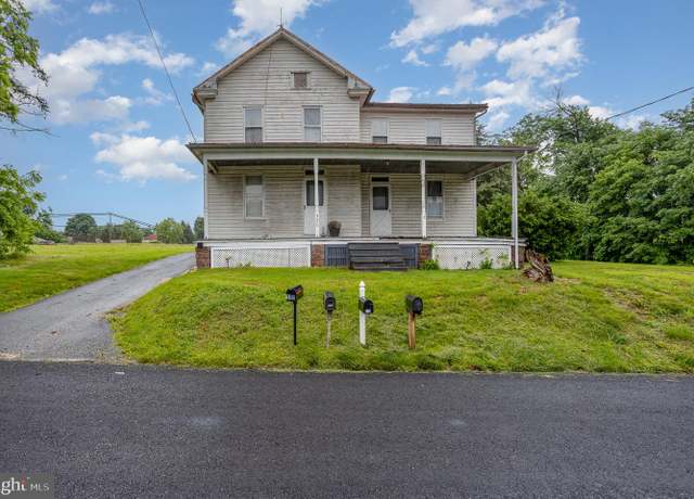 Property at 320 E Front St, Lewisberry, PA 17339, 3 beds, 1 bath