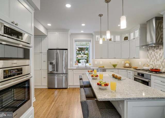 Property at 6869 Washington Blvd, Arlington, VA 22213, 6 beds, 3.5 baths