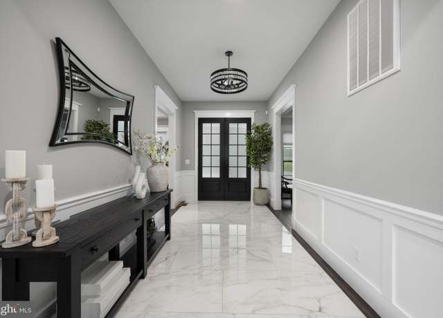 Property at 6023 Macedonia Rd, Woodford, VA 22580, 8 beds, 5.5 baths