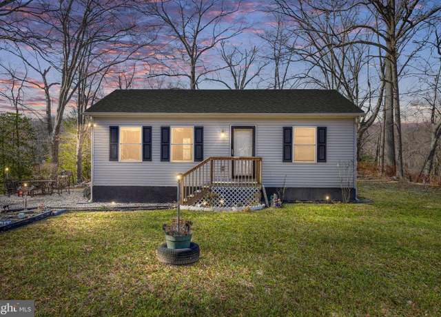 Property at 11019 Cozy Ct, King George, VA 22485, 3 beds, 2 baths