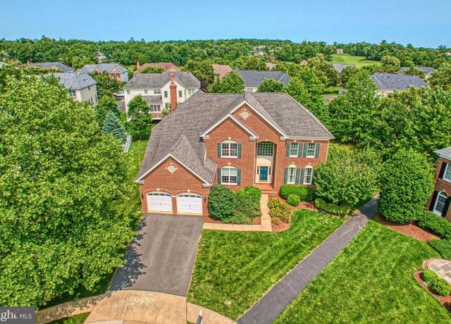 Property at 20258 Kentucky Oaks Ct, Ashburn, VA 20147, 5 beds, 5.5 baths