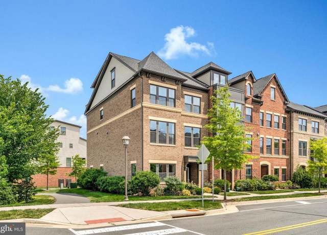Property at 22416 Philanthropic Dr, Ashburn, VA 20148, 5 beds, 4.5 baths