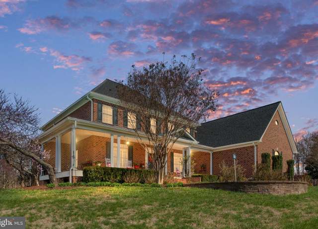 Property at 32299 Deep Meadow Ln, Locust Grove, VA 22508, 5 beds, 3.5 baths