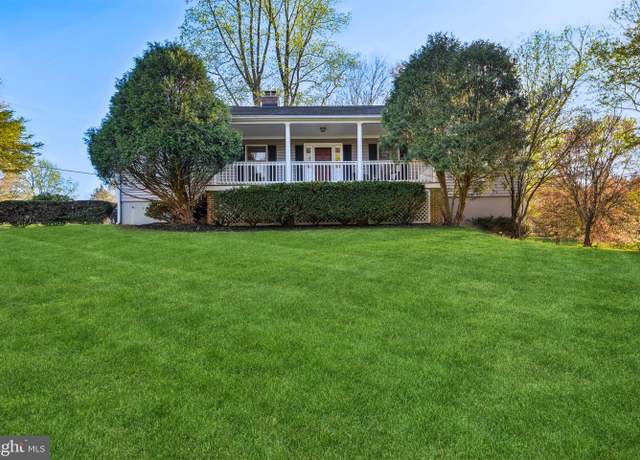 Property at 16812 Queen Anne Rd, Upper Marlboro, MD 20774, 3 beds, 2 baths