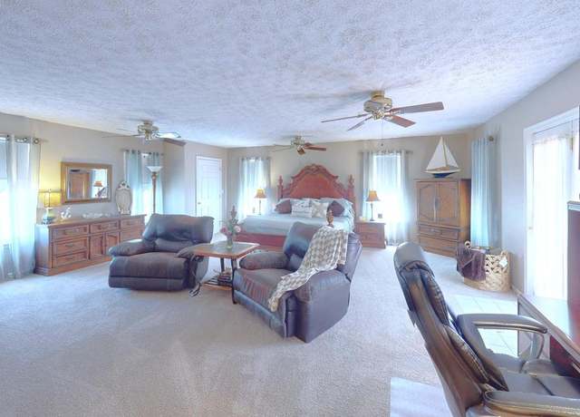 Property at 205 Anchor Ln, Chester, MD 21619, 5 beds, 3 baths