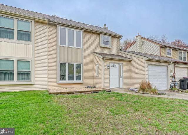 Property at 15 Oriole Pl, Clementon, NJ 08021, 3 beds, 1.5 baths