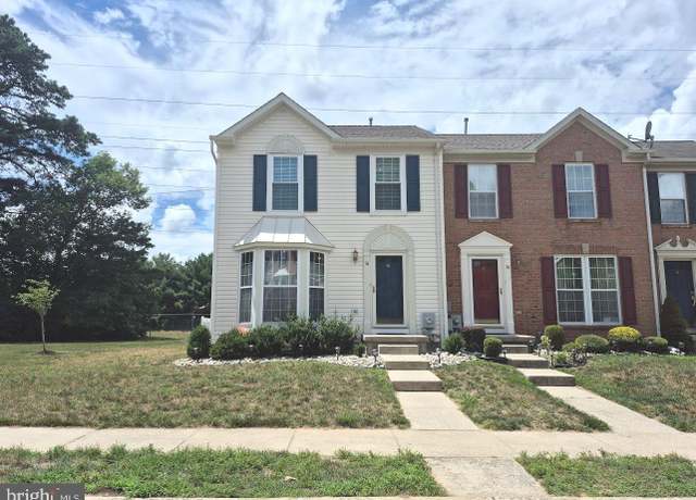 Property at 16 Colts Neck Dr, Sicklerville, NJ 08081, 3 beds, 2.5 baths