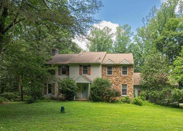 Property at 1011 W Valley Hill Rd, Malvern, PA 19355, 4 beds, 2.5 baths