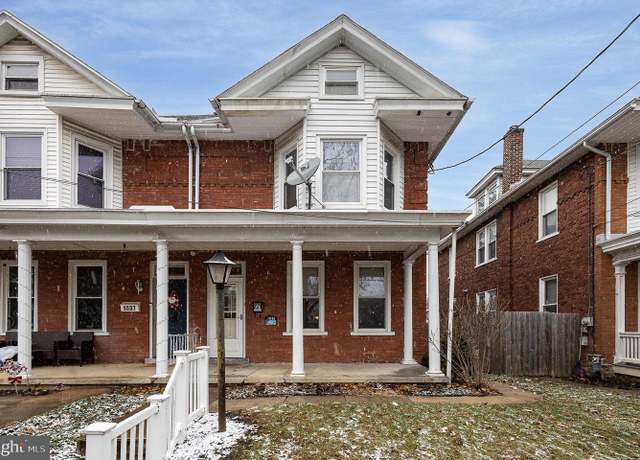 Property at 1035 Poplar St, Lebanon, PA 17042, 3 beds, 1.5 baths