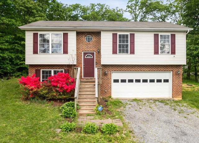 Property at 144 Falcon Trl, Winchester, VA 22602, 3 beds, 2.5 baths