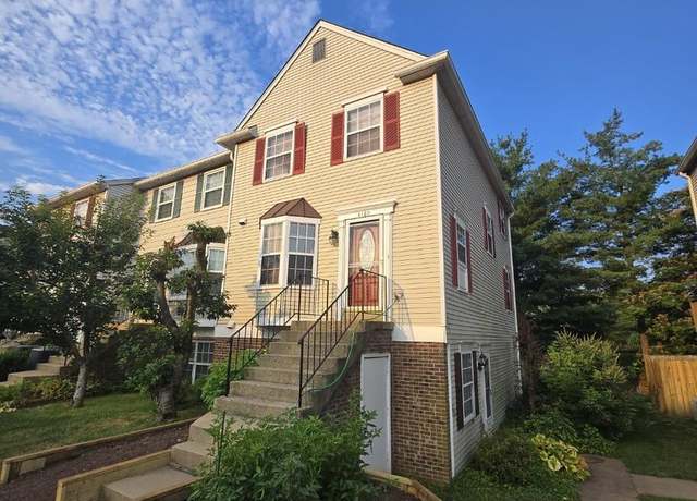 Property at Undisclosed address, Chantilly, VA 20151, 2 beds, 2.5 baths