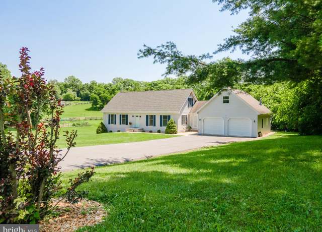 Property at 125 Harvest Ct, Harpers Ferry, WV 25425, 3 beds, 3.5 baths