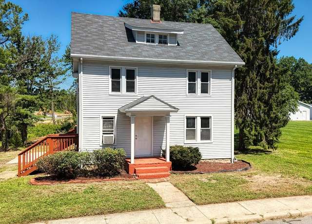 Property at 321 Main St, Cheswold, DE 19936, 3 beds, 1.5 baths