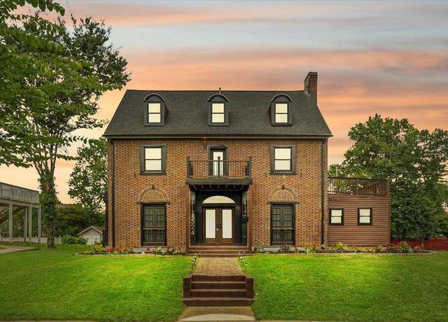 Property at 1524 E 33rd St, Baltimore, MD 21218, 8 beds, 5.5 baths