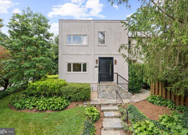 Property at 4919 Westway Dr, Bethesda, MD 20816, 4 beds, 3.5 baths