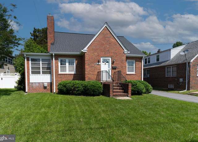 Property at 407 Sandy Spring Rd, Laurel, MD 20707, 4 beds, 2 baths